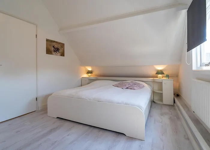 Zuiderdiep 6 Noordzeepark - Ouddorp, Near The - Not For Companies * Ouddorp