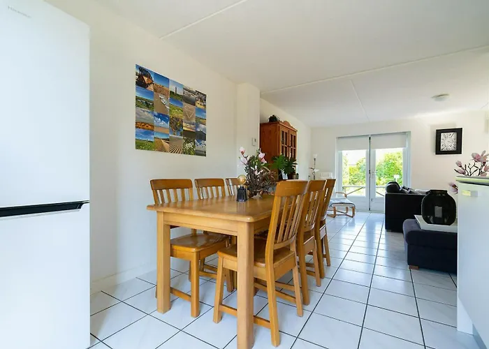 Zuiderdiep 6 Noordzeepark - Ouddorp, Near The - Not For Companies * Ouddorp