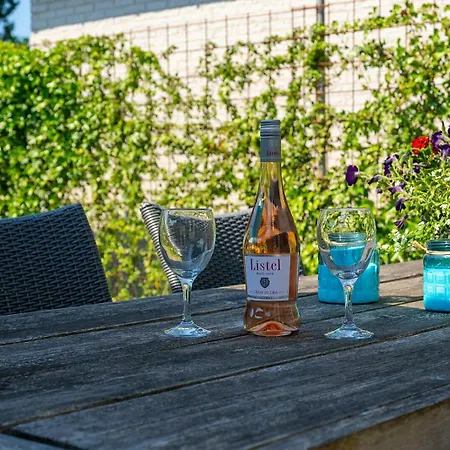 Zuiderdiep 06 - Noordzeepark Not Intended For Company Or Work-related *