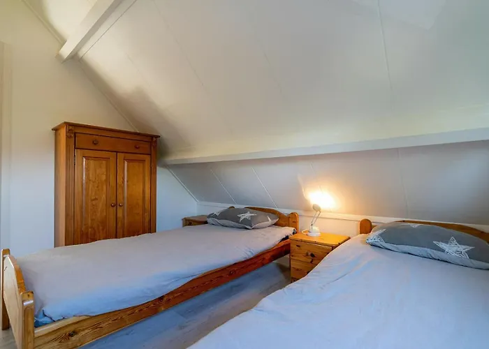 Zuiderdiep 6 Noordzeepark - Ouddorp, Near The - Not For Companies *